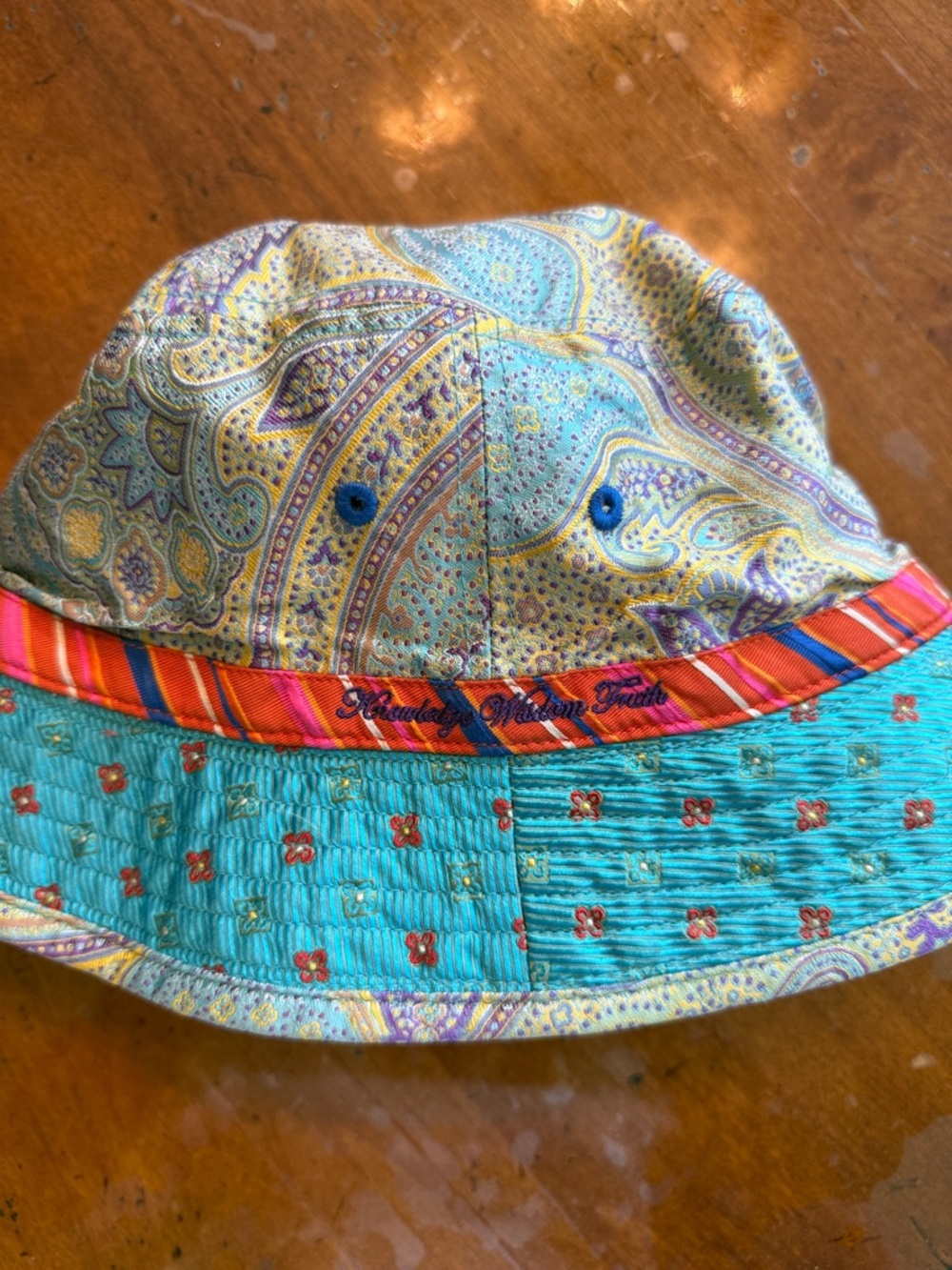 Robert Graham Reversible Bucket Hat - Picture 3 of 4
